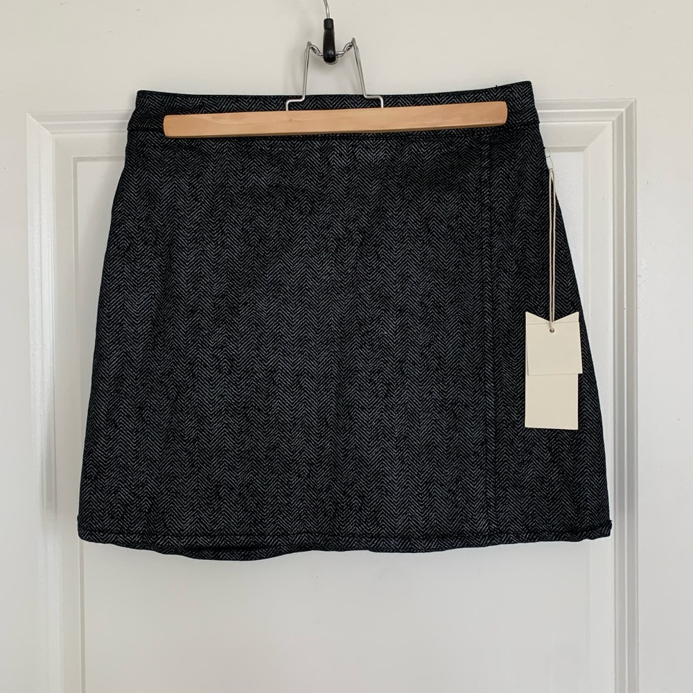 BRAND NEW WITH TAGS Francesca skirt